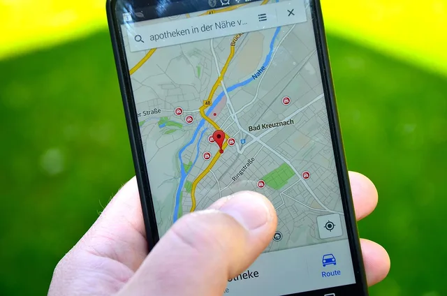 smartphone, location, lg, navigation, maps, media photo, location, location, location, location, location. Sådan læser du en softwareanmeldelse kritisk